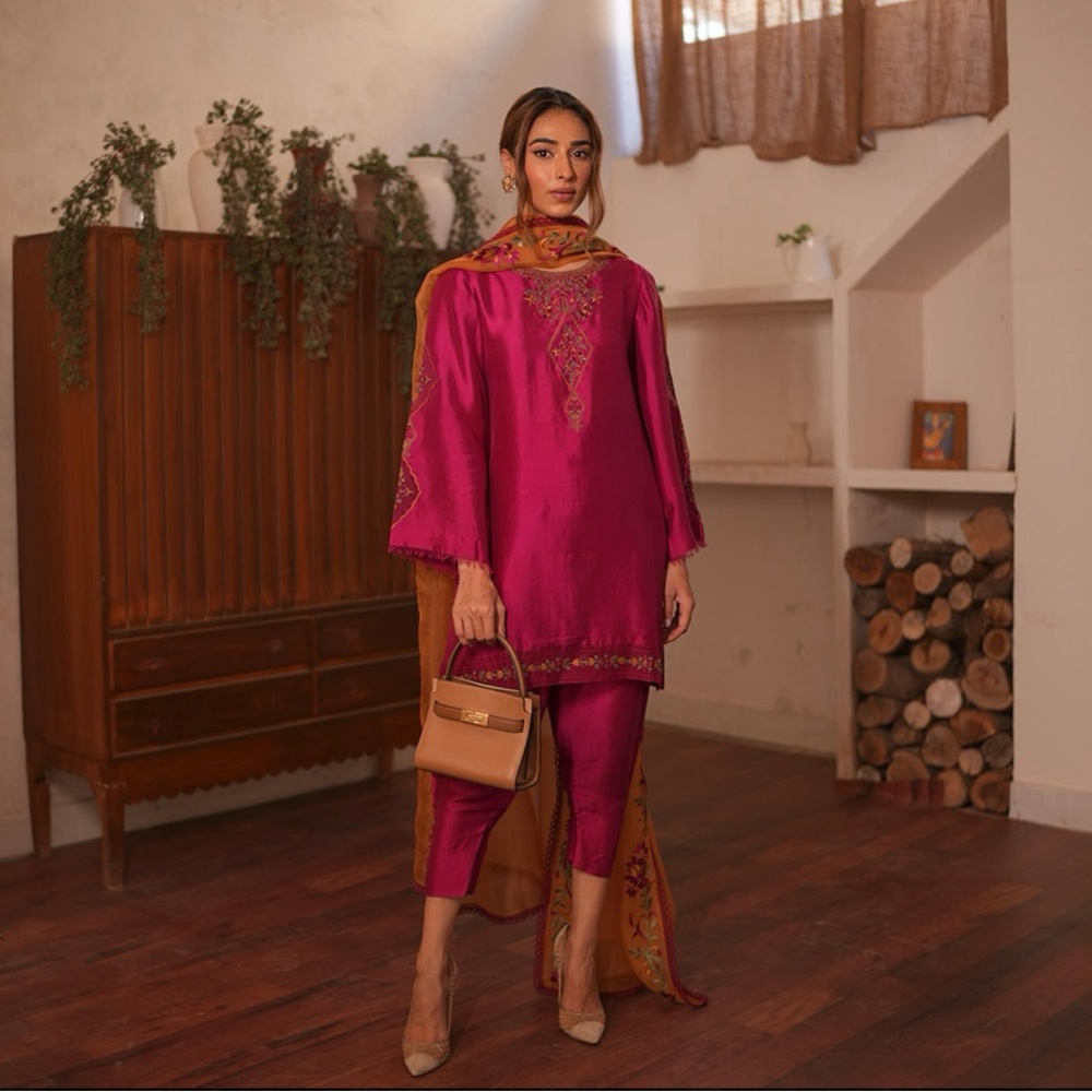 Elegant Magenta Women's Pants & Jumpsuit Set